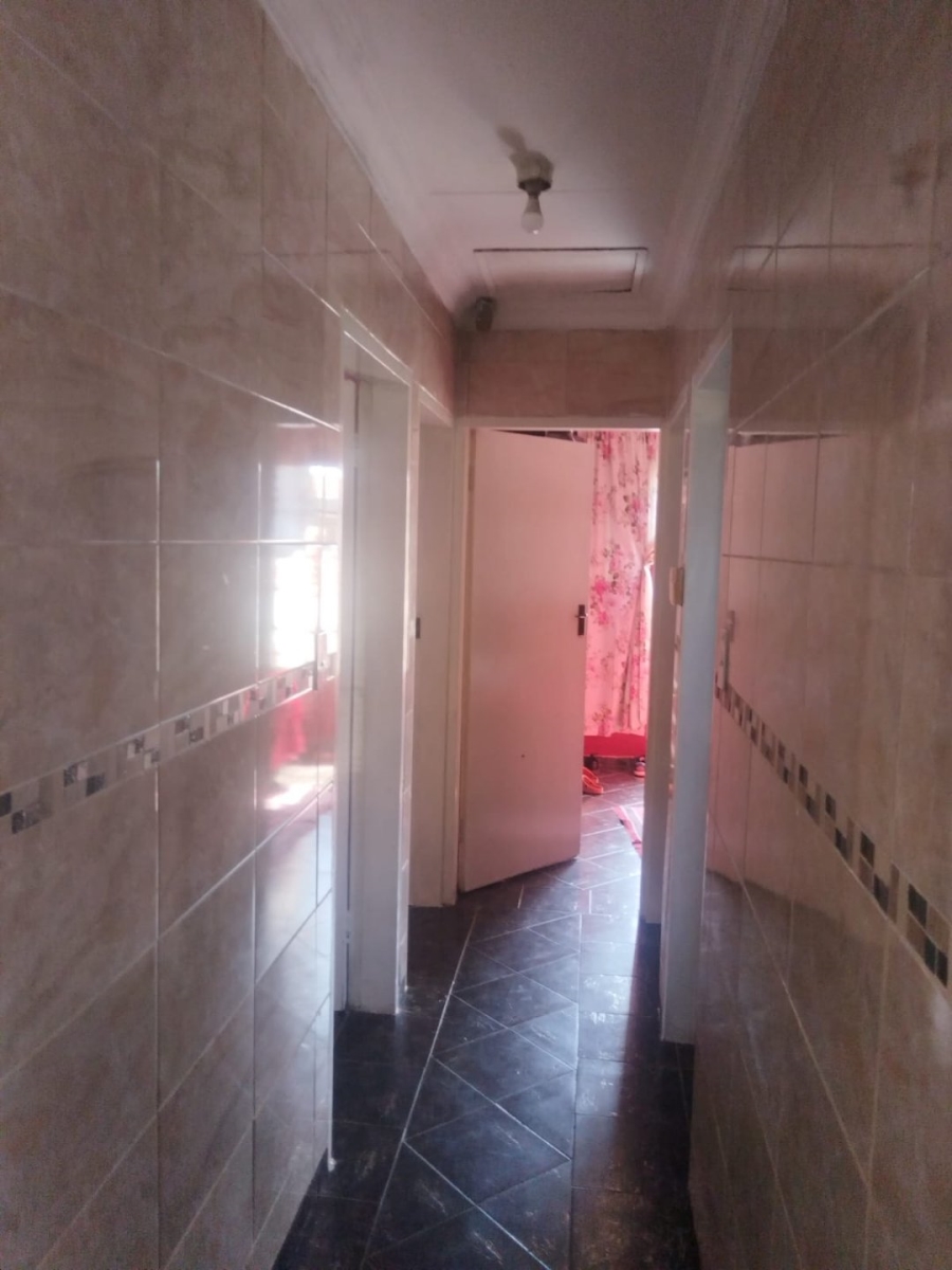 To Let 3 Bedroom Property for Rent in Lebanon North West